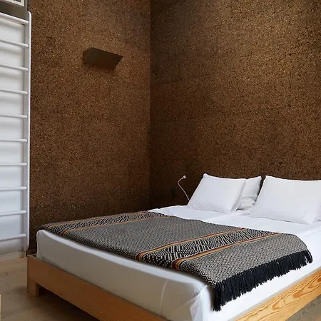 Couette-café Cavalo De Madeira 3*